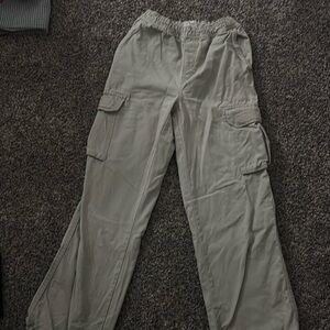 Cream colored cargo pants
